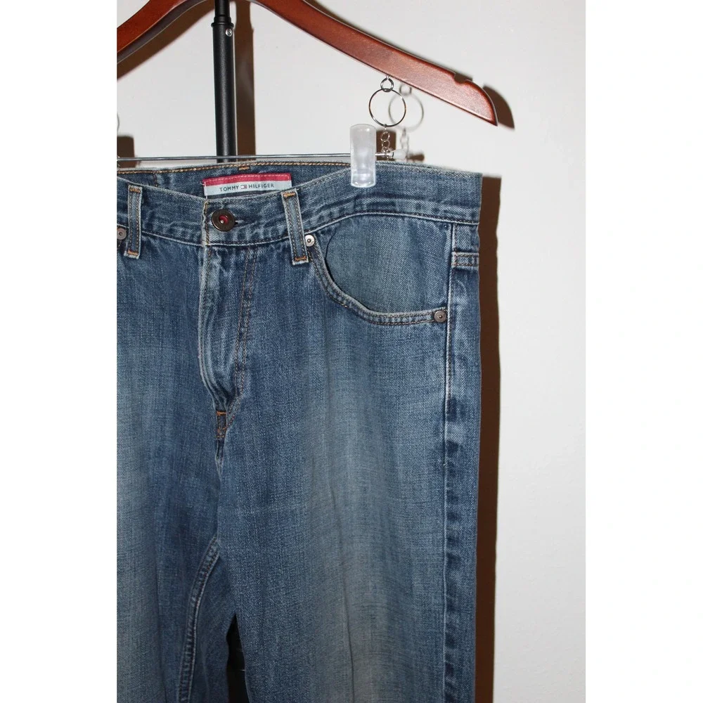 Tommy Hilfiger Mens Medium Wash Straight Leg Denim Jeans Blue 32x32 Rigid Cotton